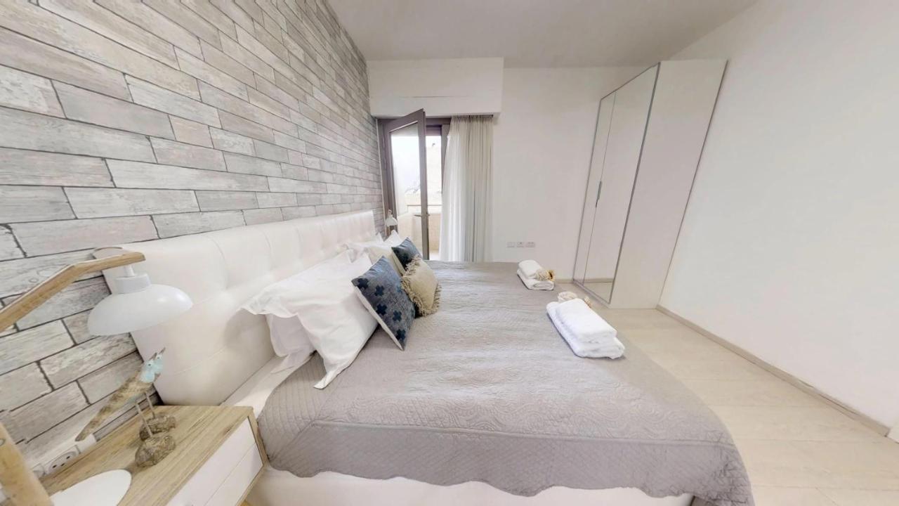 Exclusive Two-Bedroom Apartment With Parking Jerusalem Ngoại thất bức ảnh
